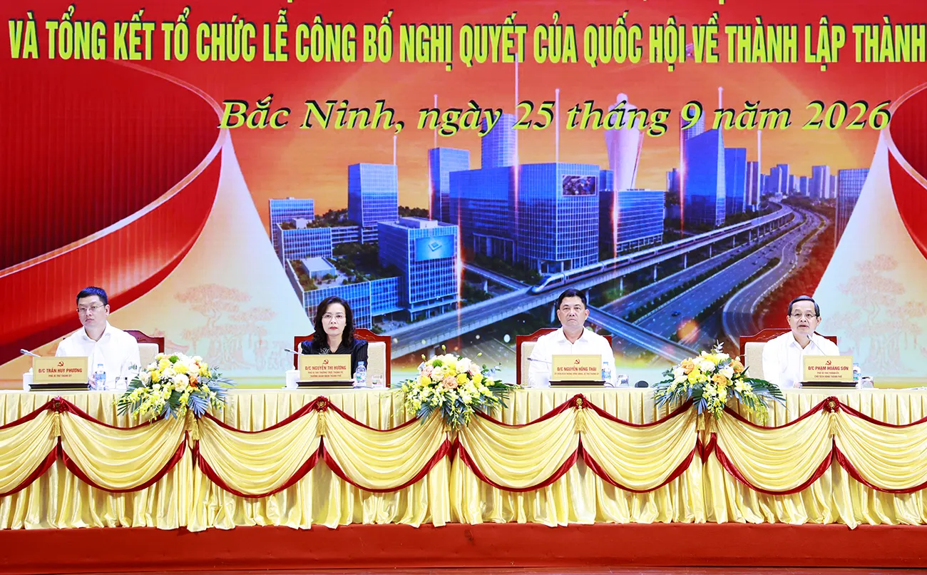 Thường trực Thành ủy Bắc Ninh giao ban với Bí thư Đảng ủy, Chủ tịch UBND các xã,...