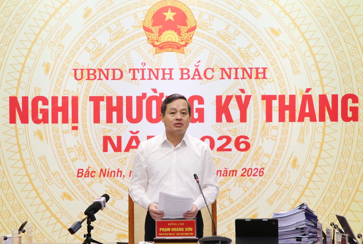 Chủ tịch UBND tỉnh Phạm Hoàng Sơn: Quyết liệt tháo gỡ điểm nghẽn, đẩy nhanh giải ngân...